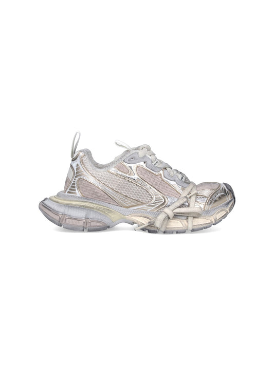 "3XL" sneakers