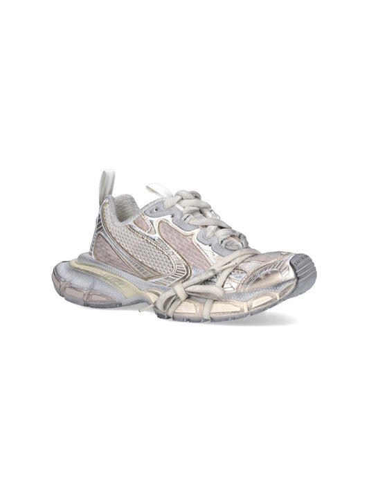 "3XL" sneakers