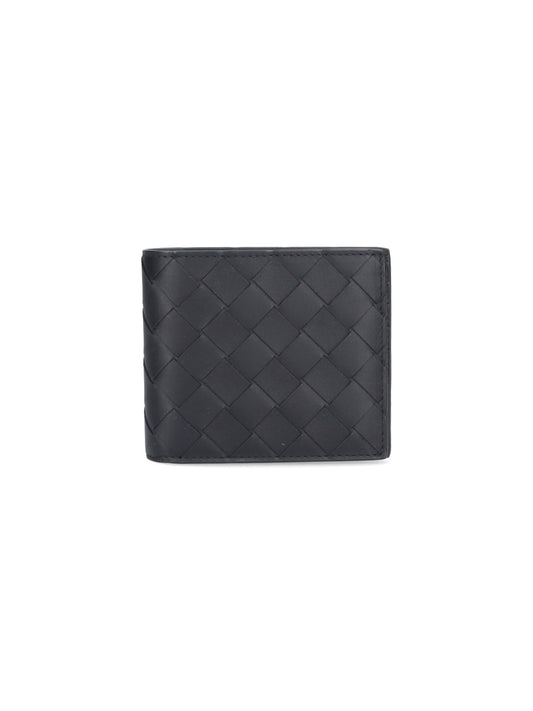 Bi-fold woven wallet